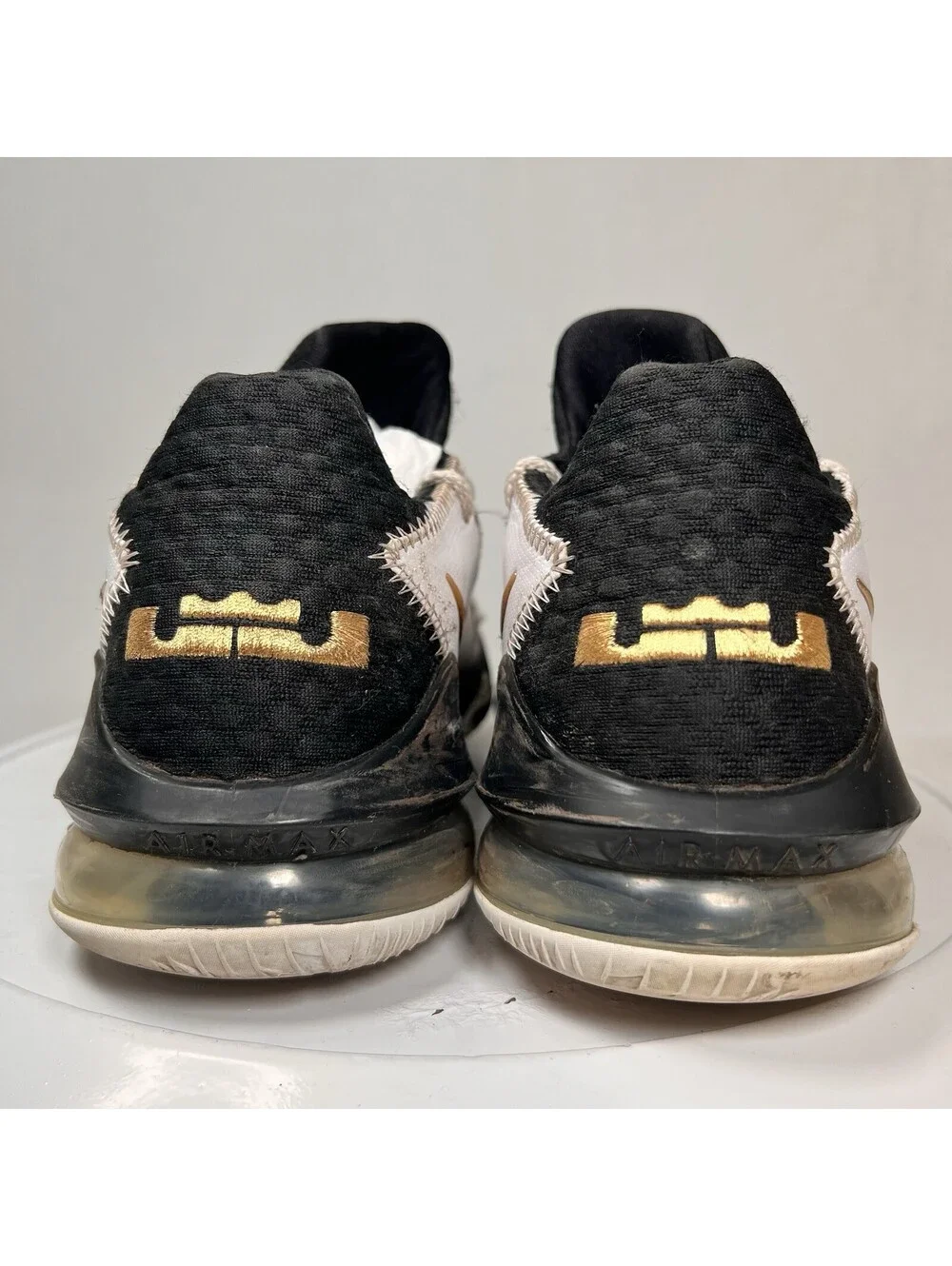 Nike LeBron 17 Low Black White Gold Basketball Shoes Men's Size 10